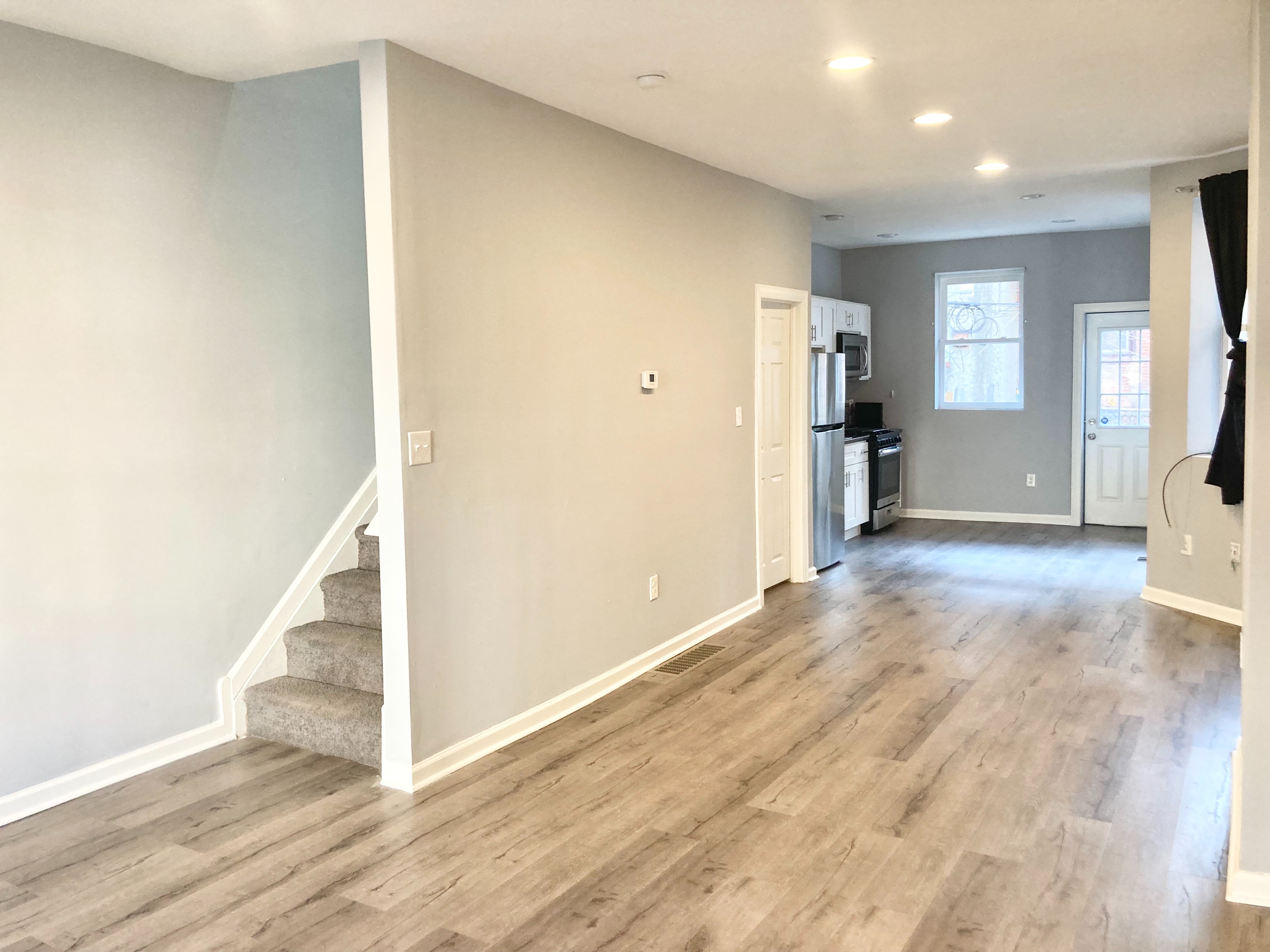 Philadelphia Condo: 144 N Salford St