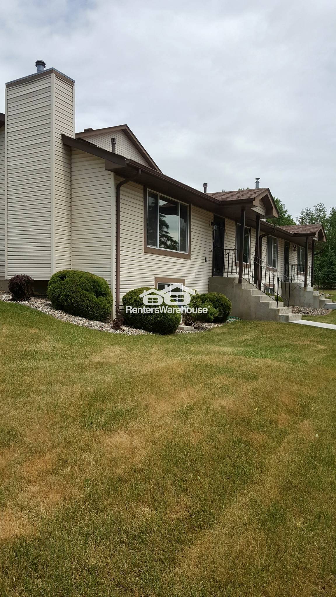 Oakdale Townhome: 6762 Gretchen Ct N