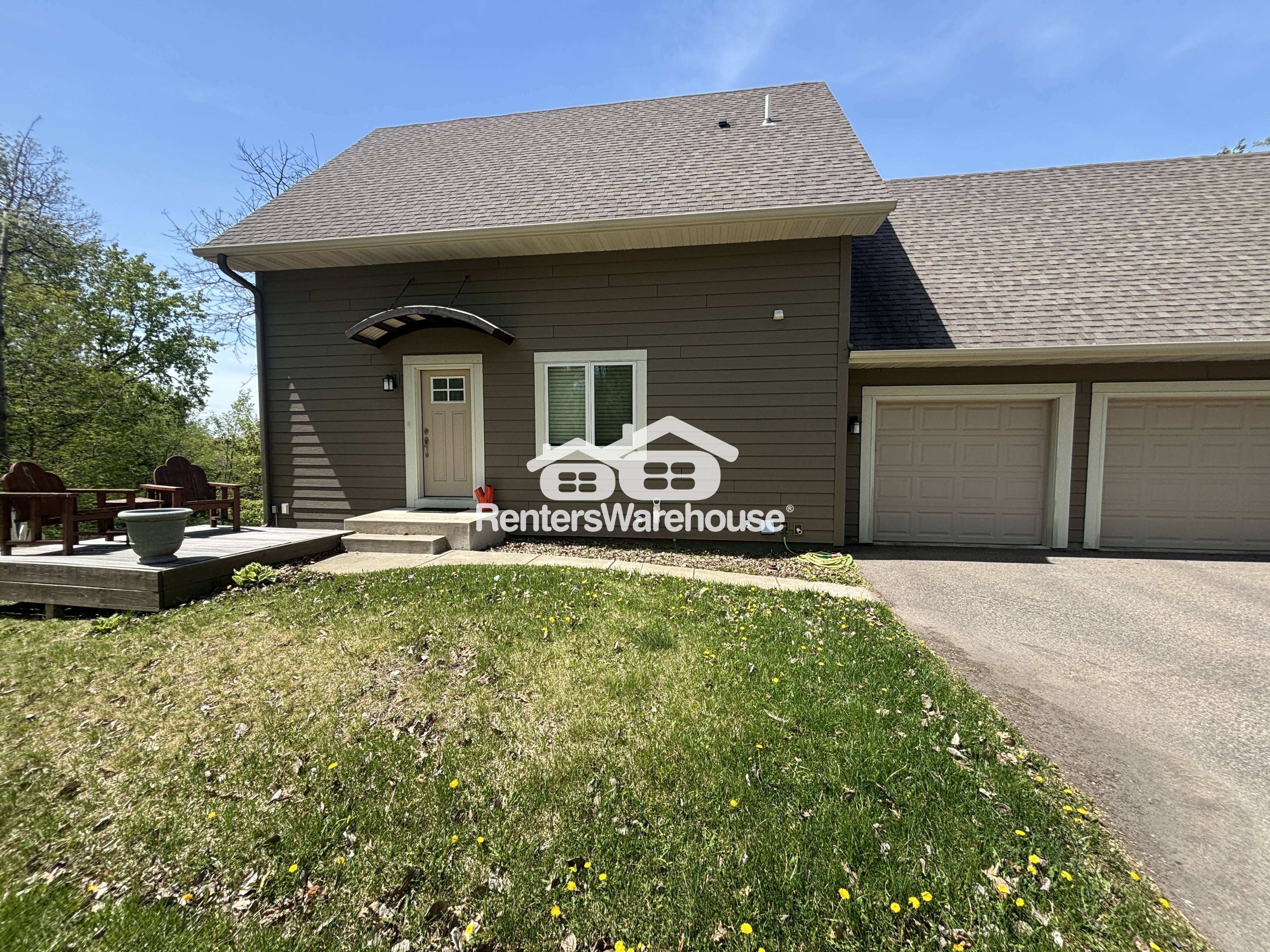 Golden Valley Condo: 1305 Flag Ave N Low