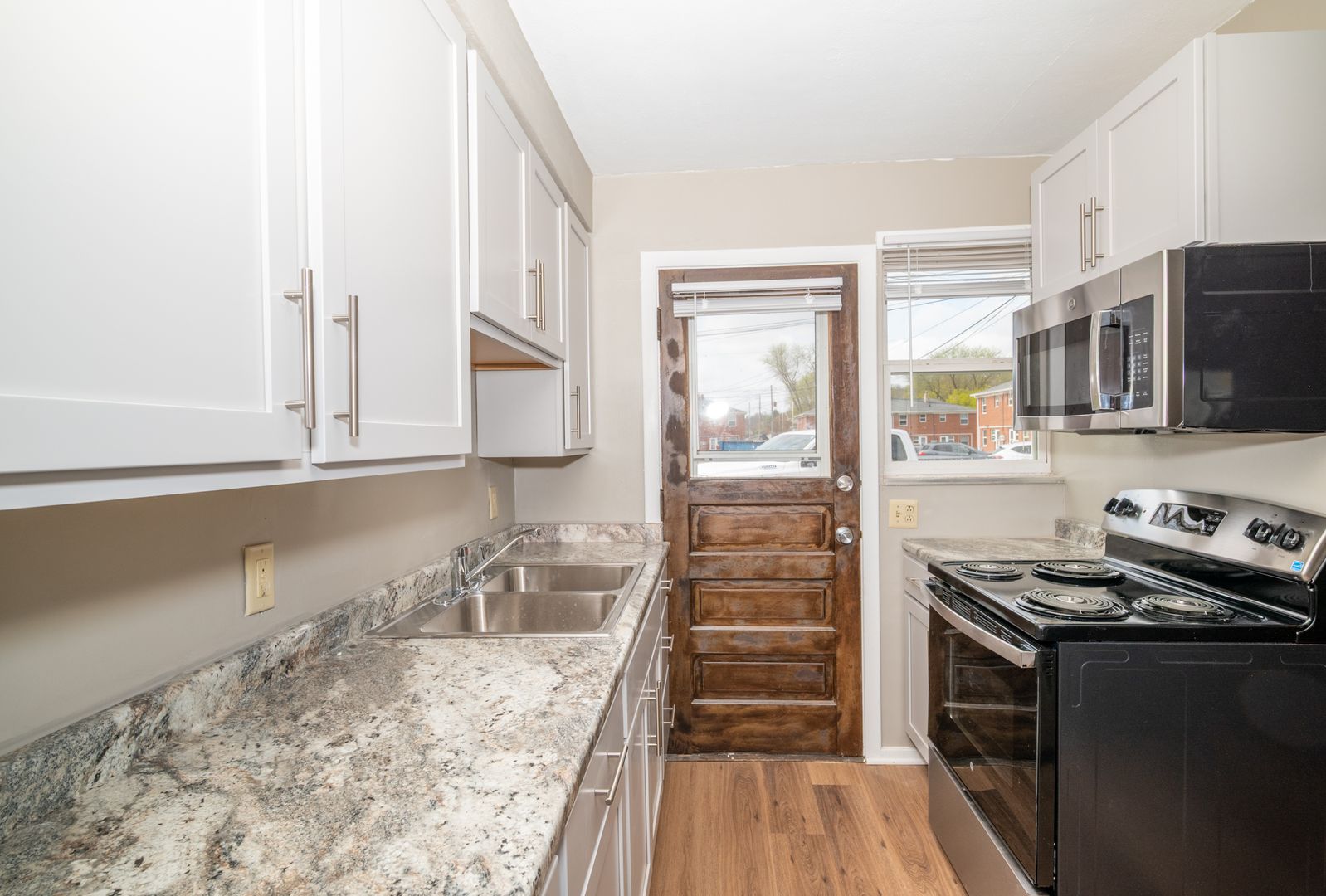 Dubuque Condo: 2110 Rhomberg Avenue