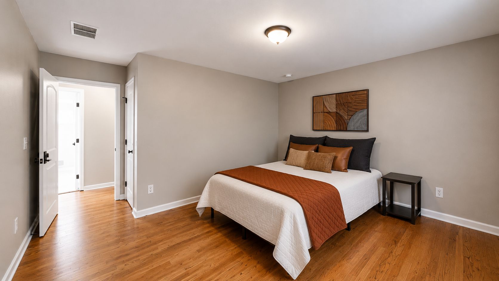 Atlanta House: 1437 Lorenzo Dr SW