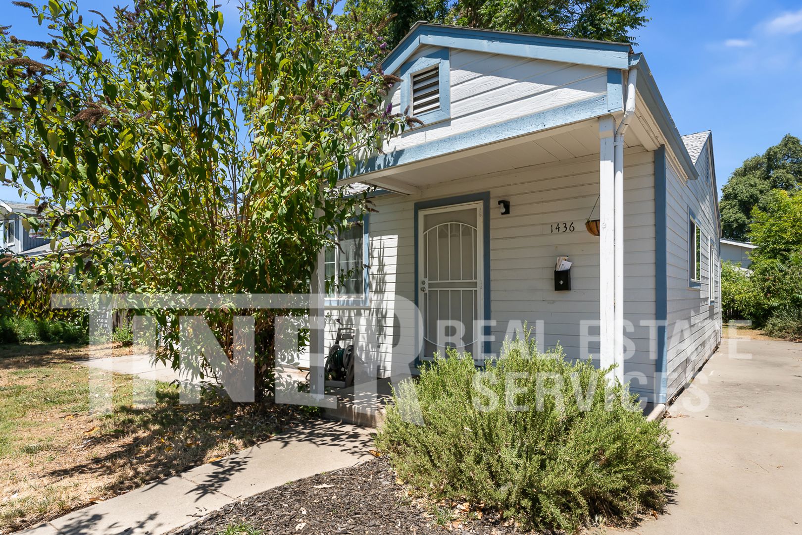 West Sacramento House: 1436 Carrie St