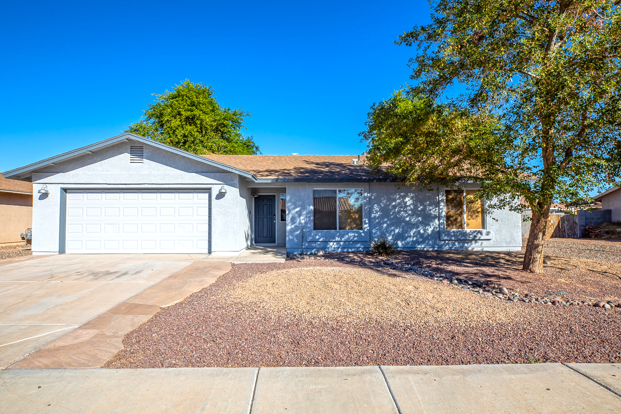 YUMA House: 6146 E 41ST PL