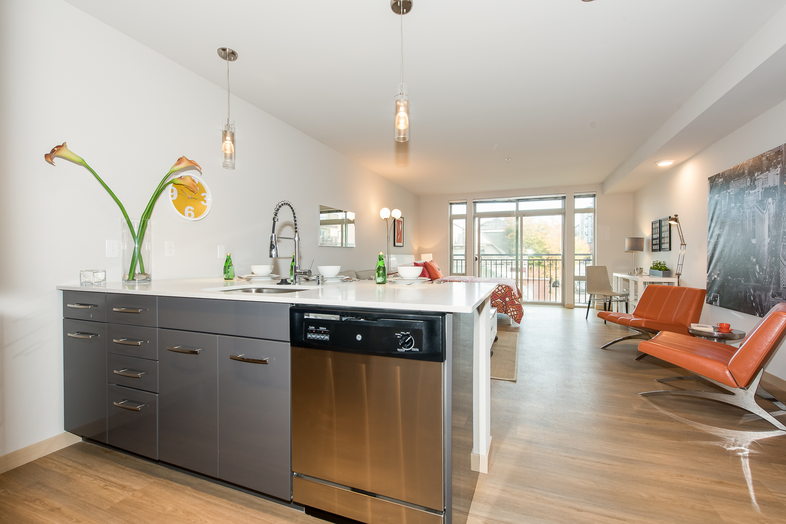 Seattle Apartment: 200 Belmont Ave E