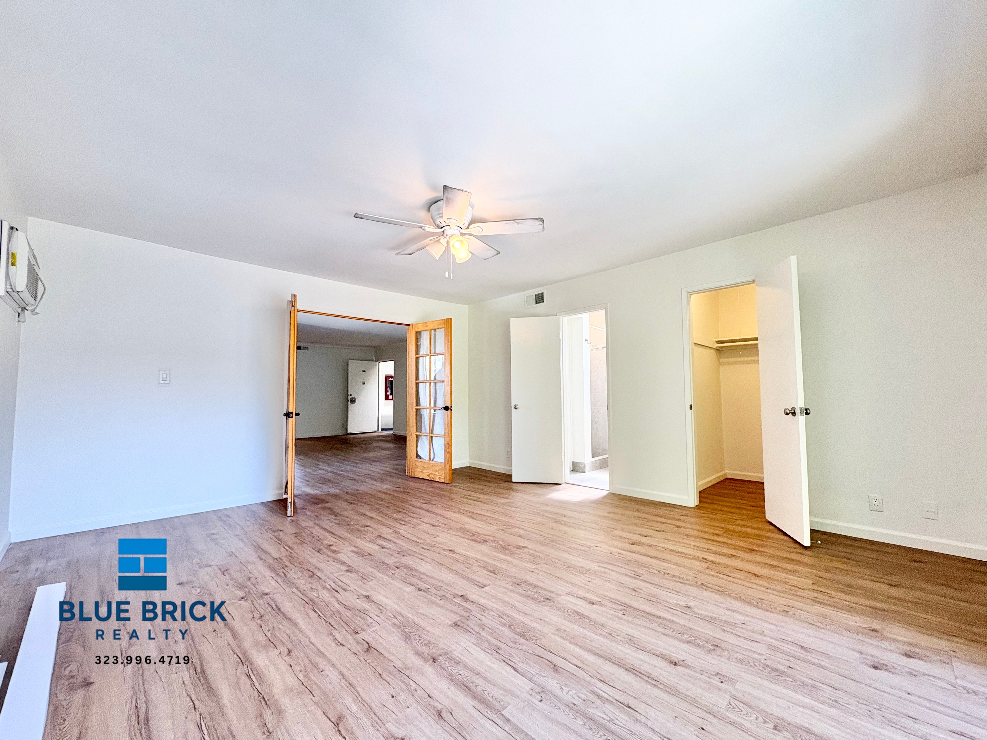 West Hollywood Condo: 942 N Gardner St
