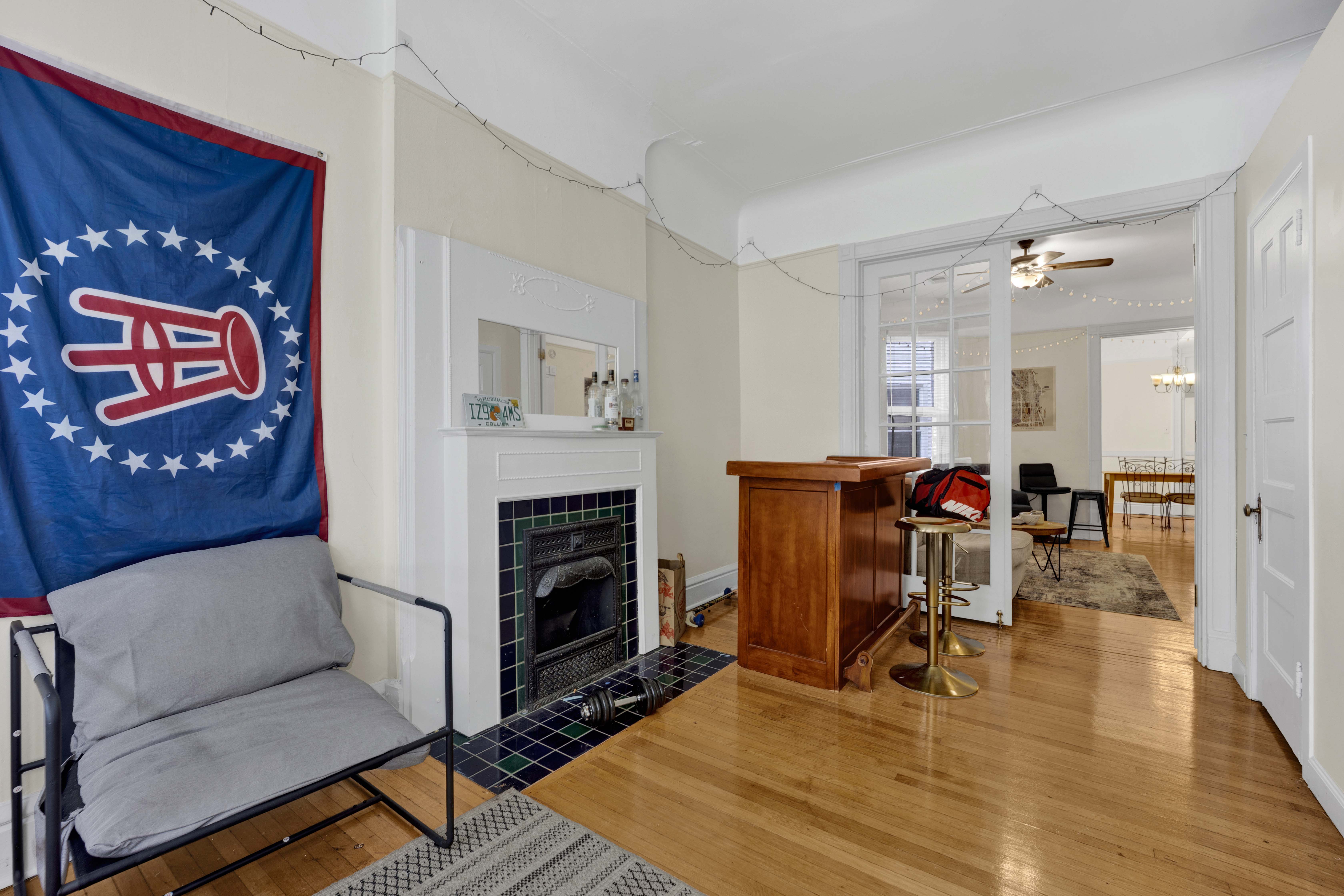 Chicago Condo: 2522 N Burling, Unit 2, Chicago, IL 60614