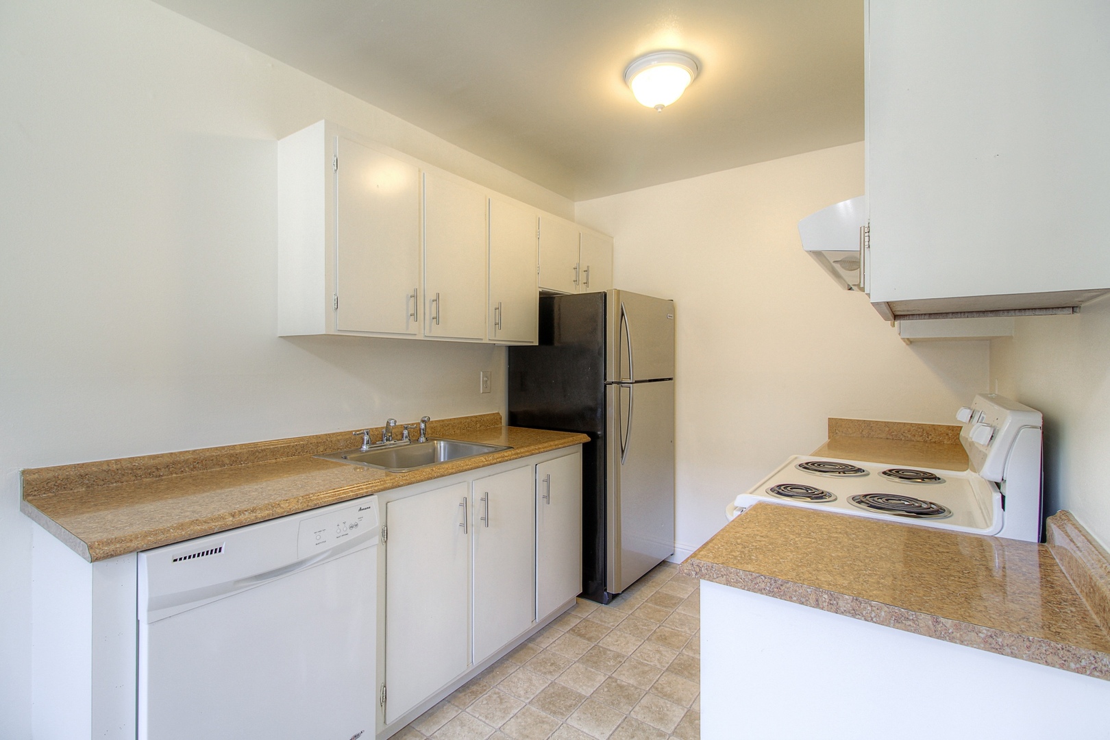 Santa Rosa Condo: 6221 Montecito Blvd