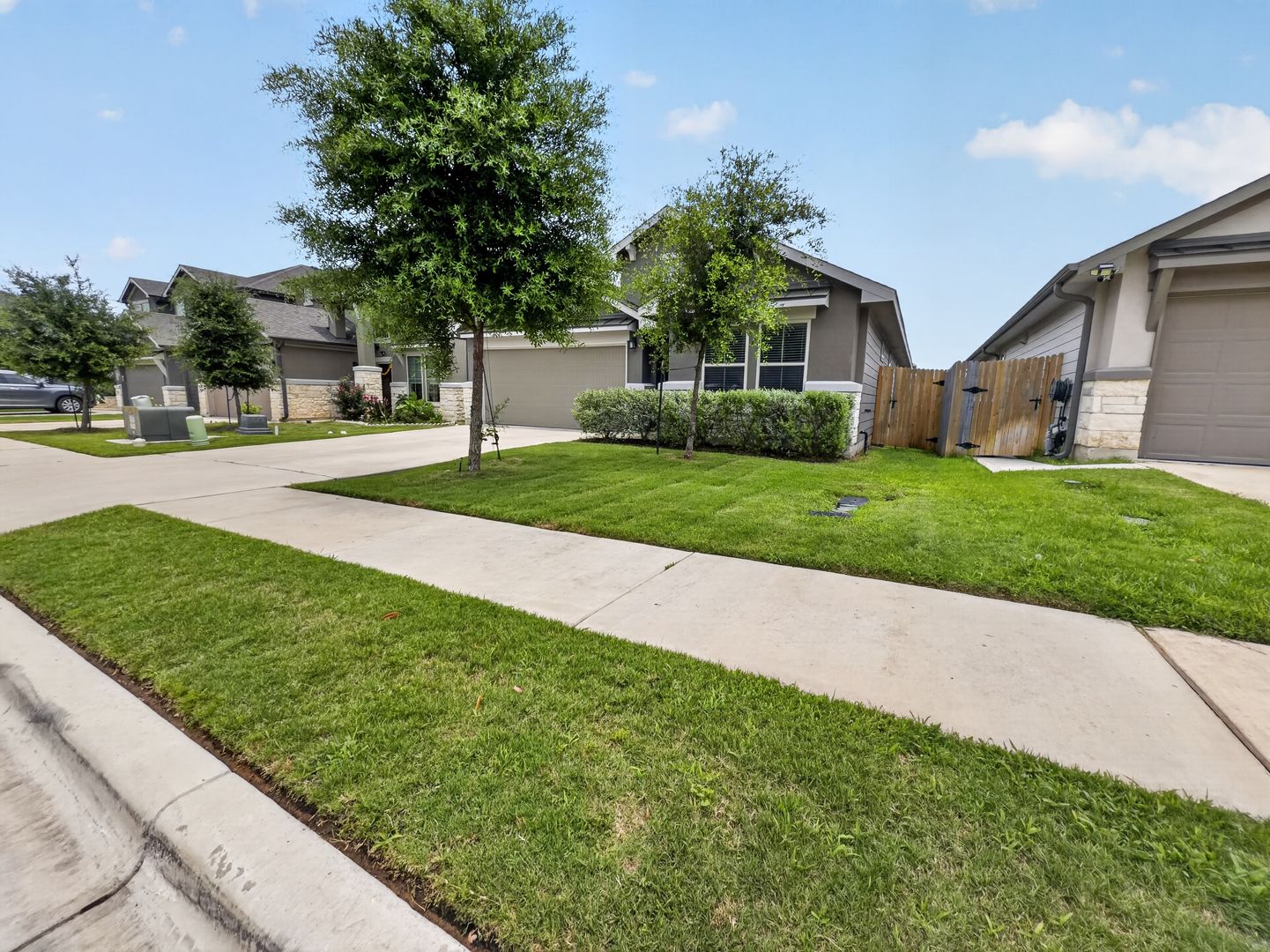 Georgetown House: 125 Caterpillar Ln