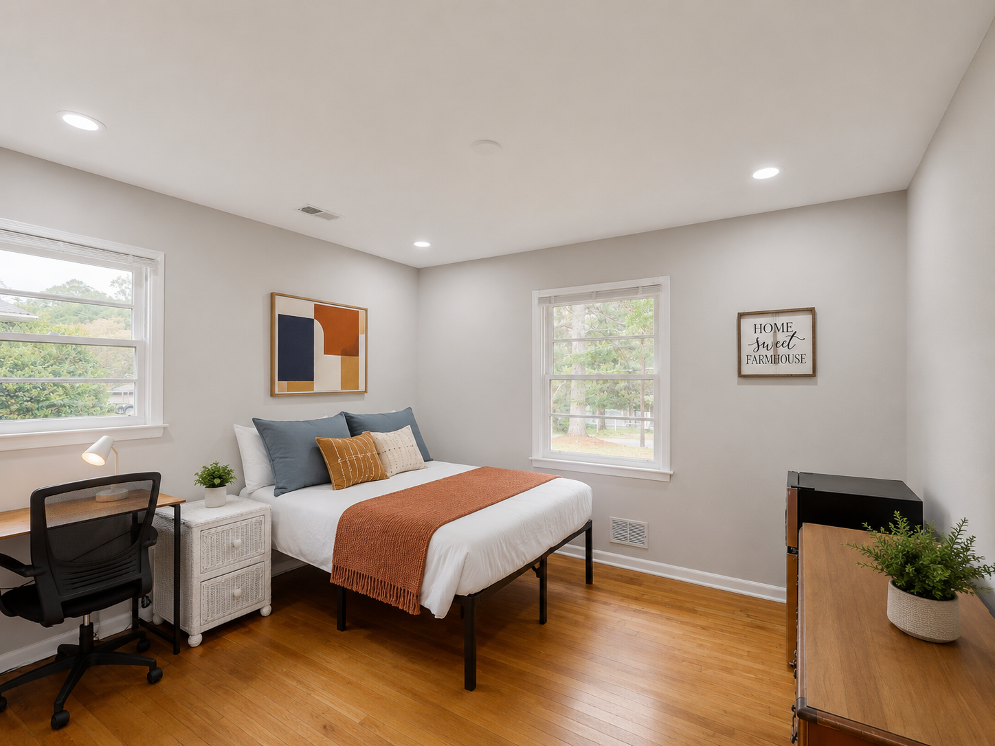 Atlanta House: 3450 Estes Dr