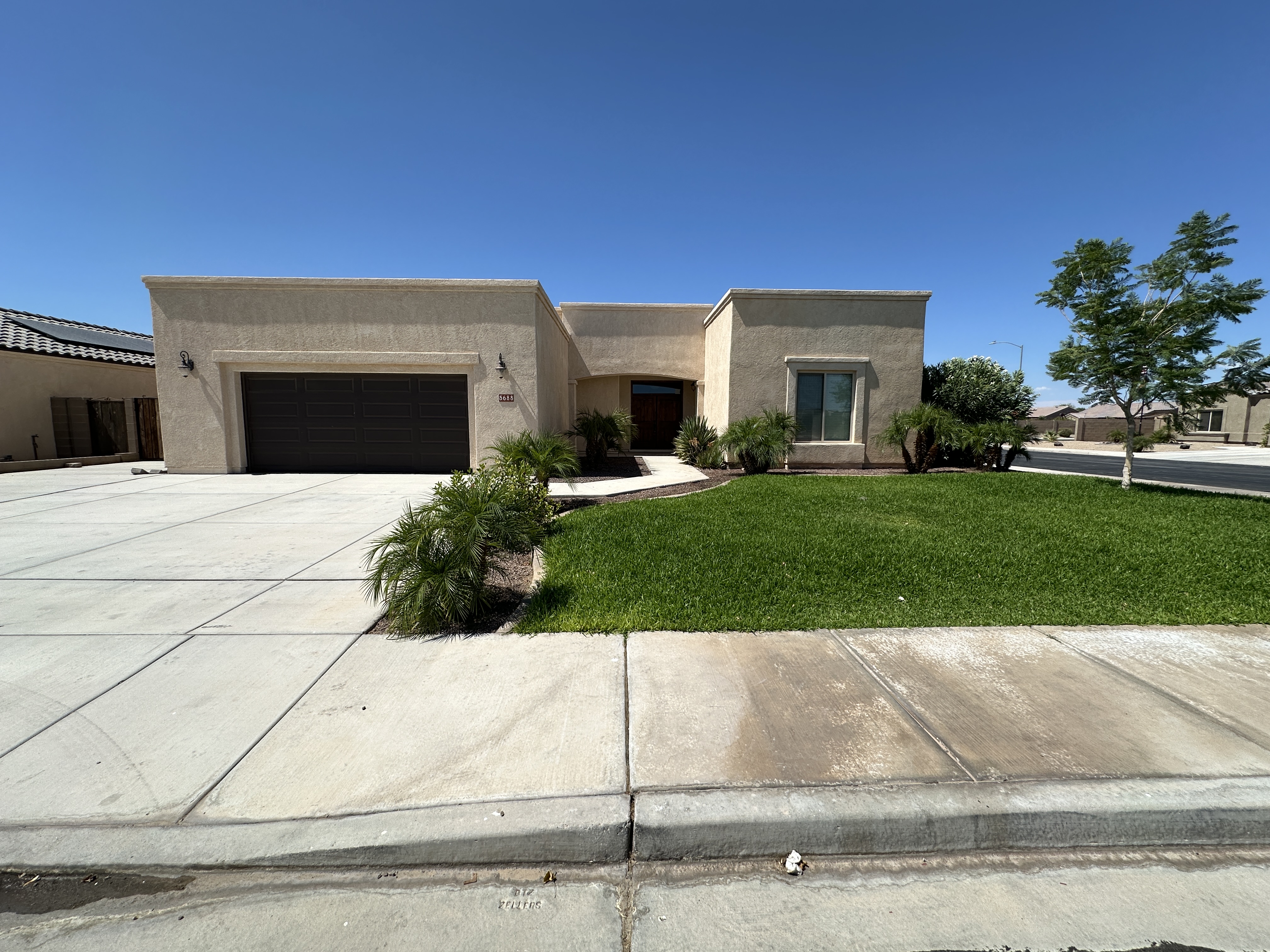 YUMA House: 5688 E 39TH PL
