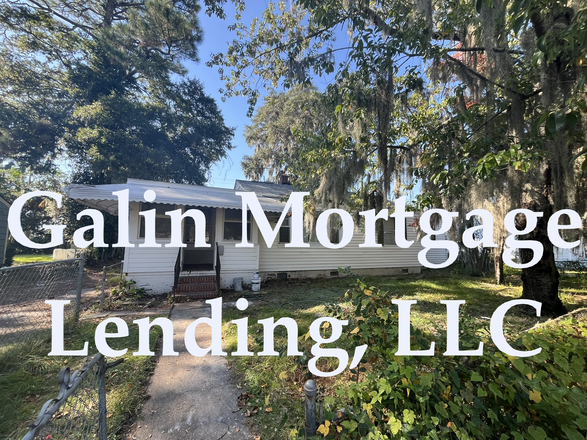 Savannah House: 57 S Parkwood St