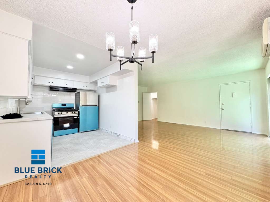Los Angeles Condo: 1411 N Curson Ave