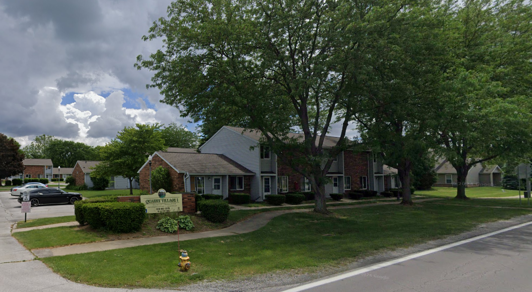 Gibsonburg Condo: 735 S. Main Street