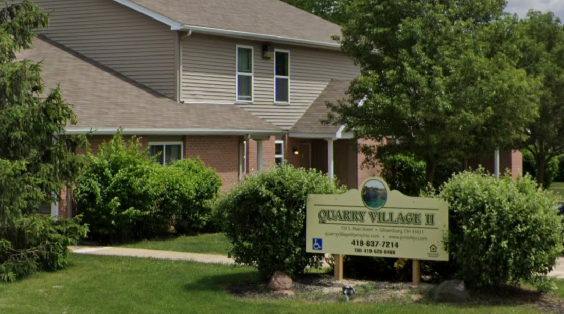 Gibsonburg Condo: 739 S. Main Street