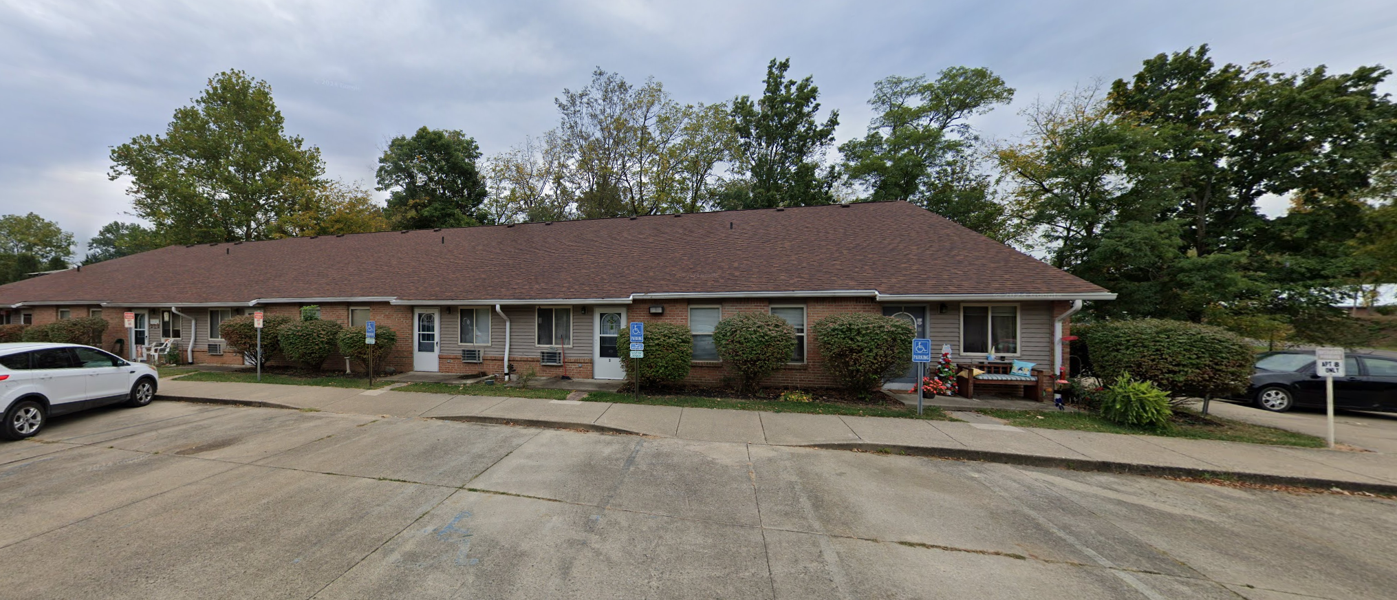Georgetown Condo: 679 S. Main Street