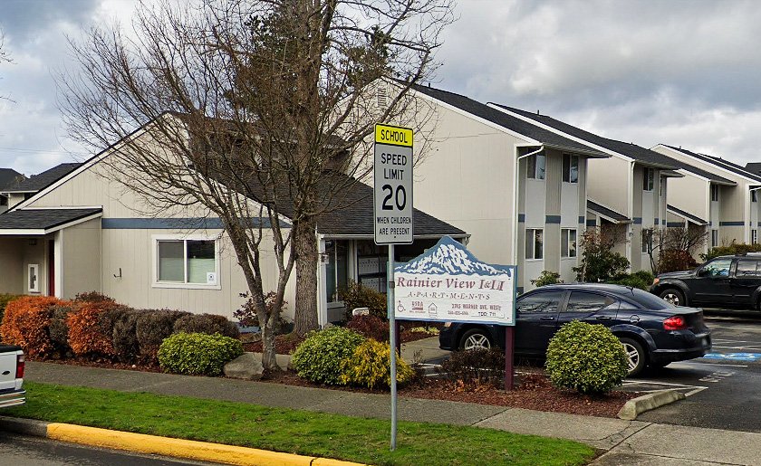 Enumclaw Condo: 2745 Warner Ave. W.