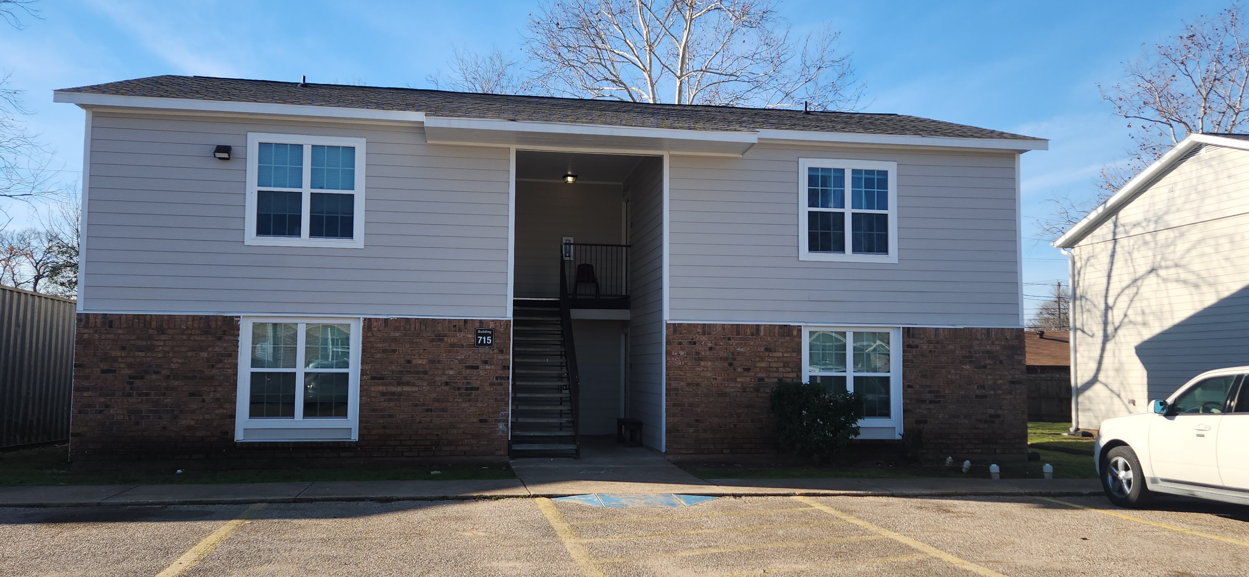 Belton Condo: 298 West Avenue A