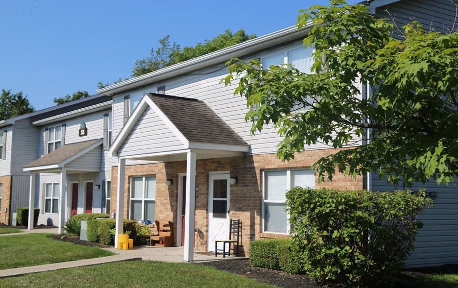 Bellefontaine Condo: 700 Township Rd. 179