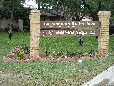 La Joya Condo: 611 S. Leo Ave