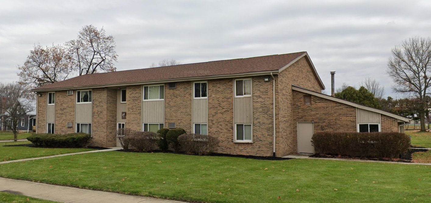 Crestline Condo: 295 W Bucyrus St.
