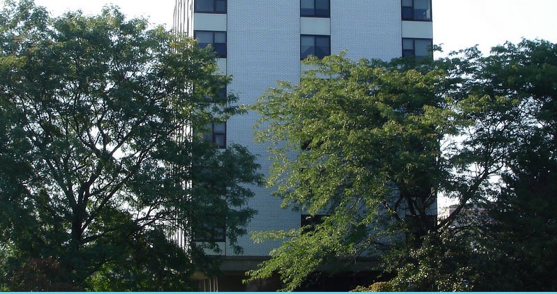 Sandusky Condo: 215 E. Shoreline Dr.