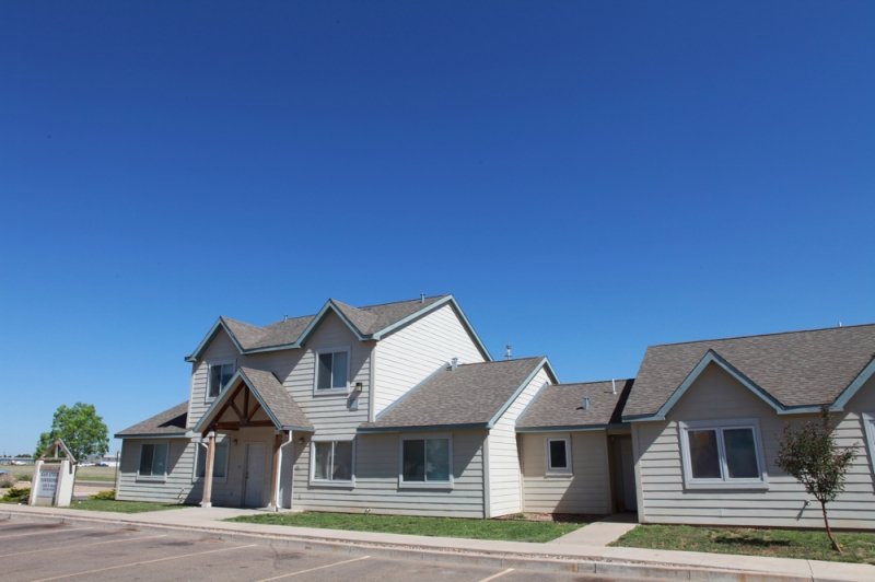 Clovis Condo: 3205 N. Main St.
