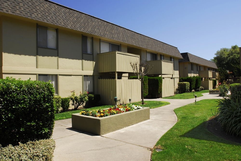 Stockton Condo: 7007 Inglewood Ave