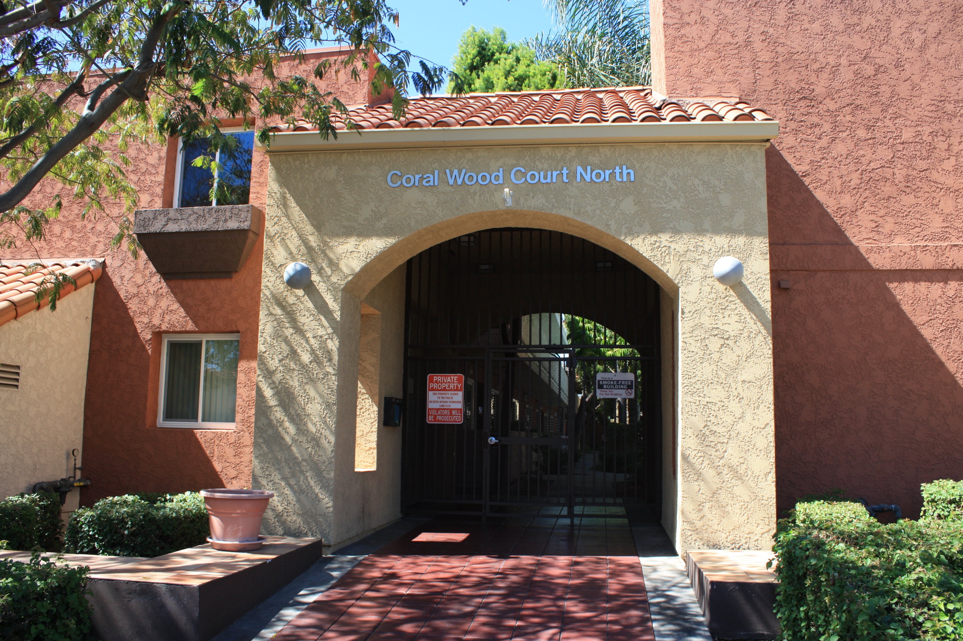 Reseda Condo: 8025 Reseda Blvd.