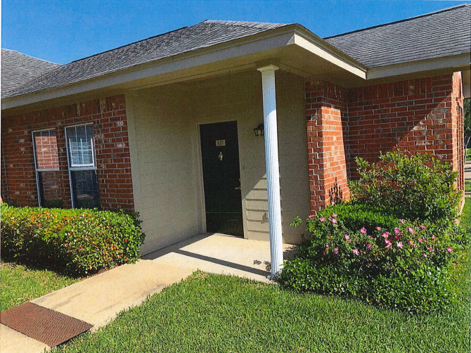 Huntsville Condo: 2750 Montgomery Road