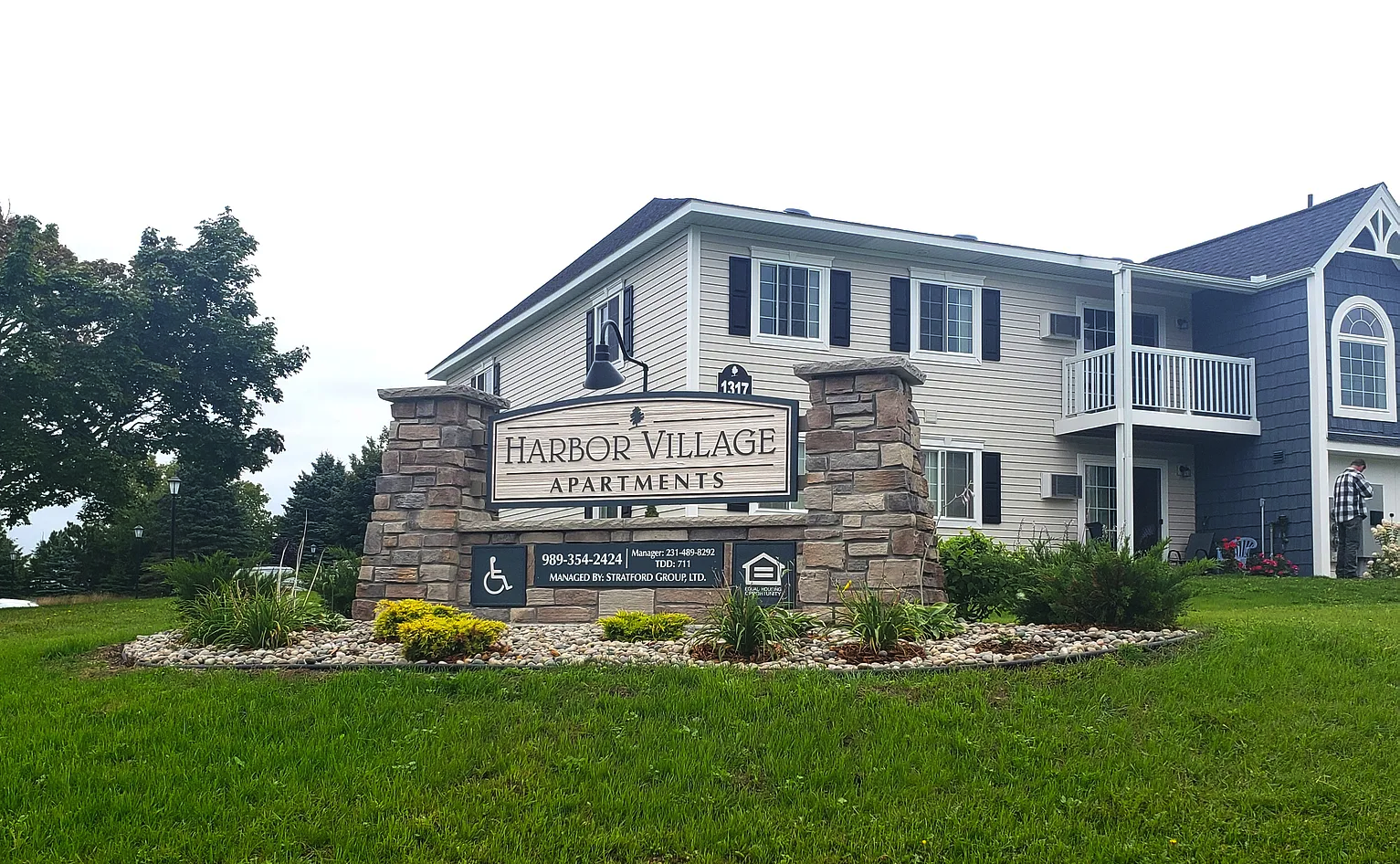 Petoskey Condo: 1301, 1309, 1317, 1325 Crestview Dr.