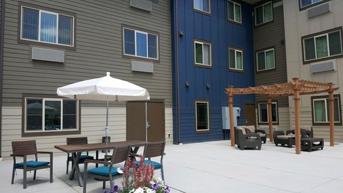 Prosser Condo: 415 Petra Ave.
