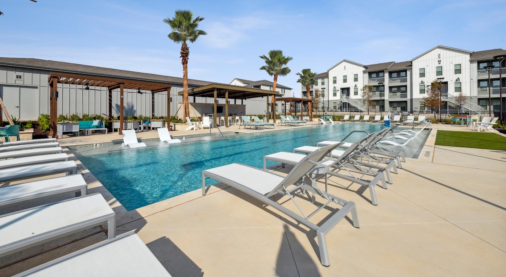 Austin Condo: 946 Blakey Ln, Bastrop