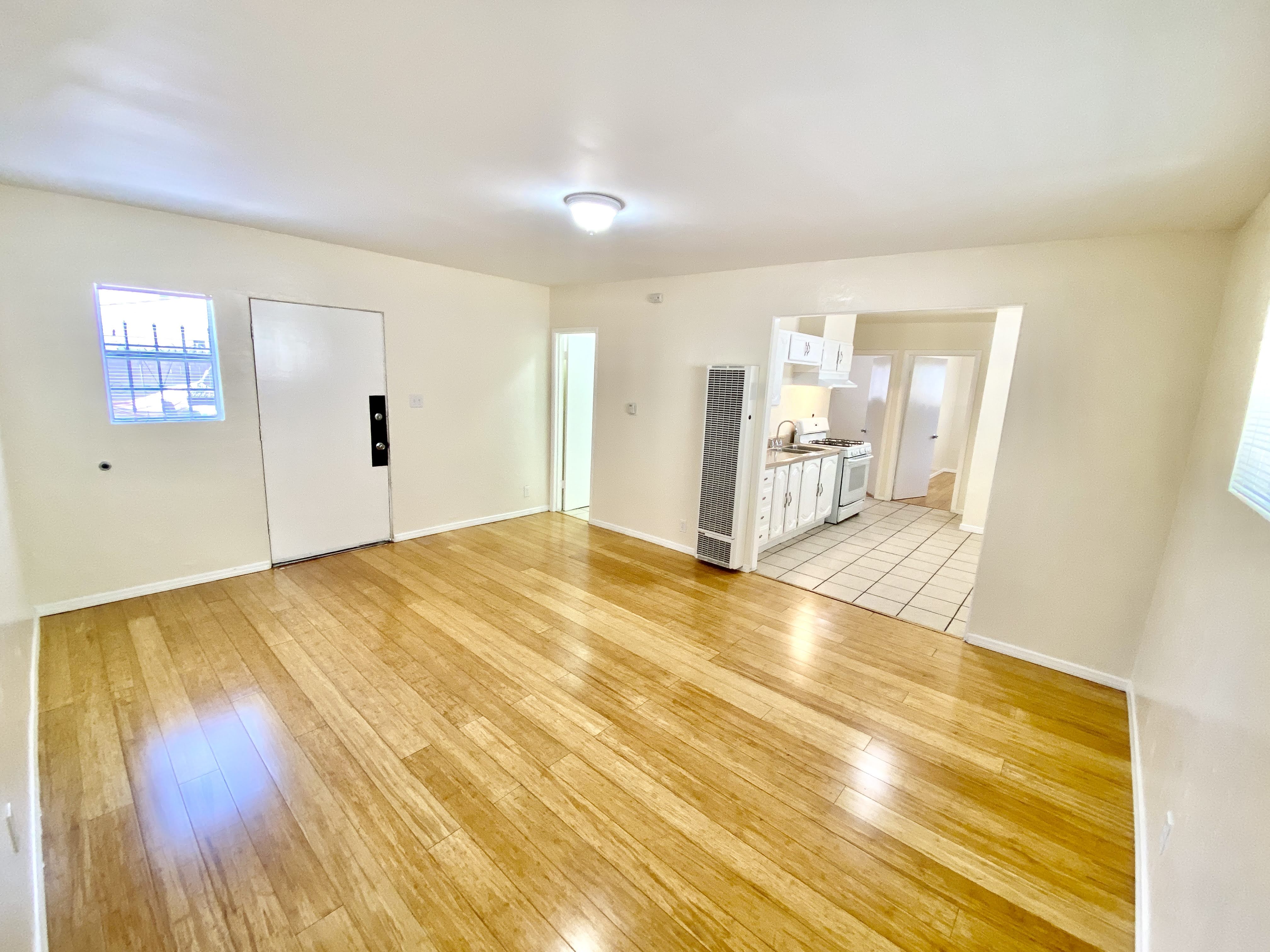 Long Beach Condo: 1532 Locust Ave