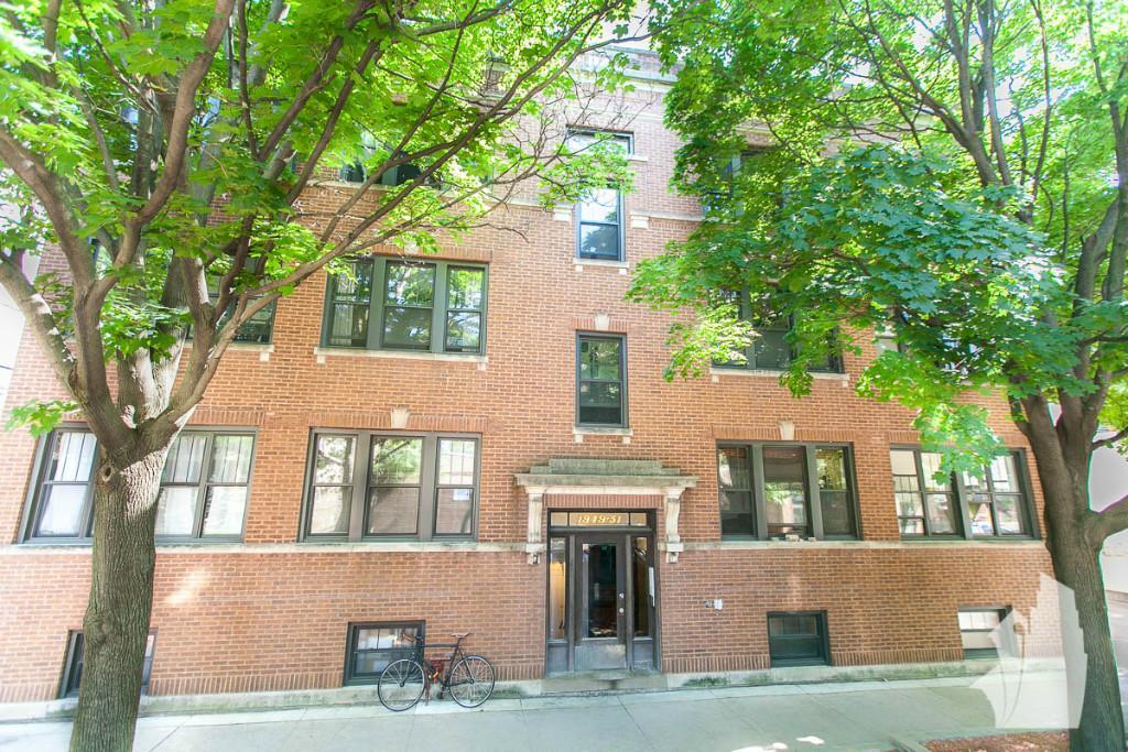 Chicago Condo: 1949 West Cuyler Avenue