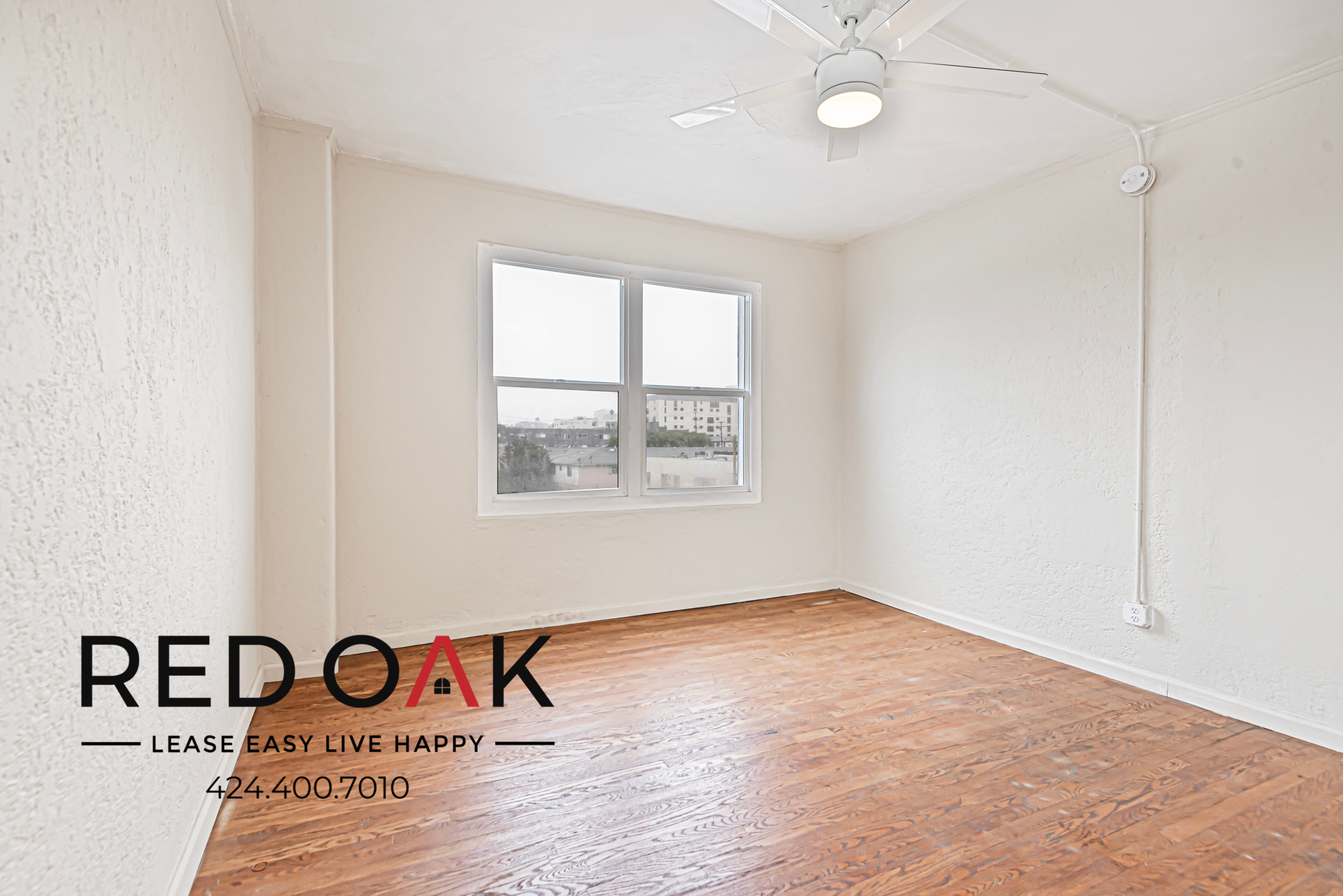 Los Angeles Condo: 2731 Beverly Blvd