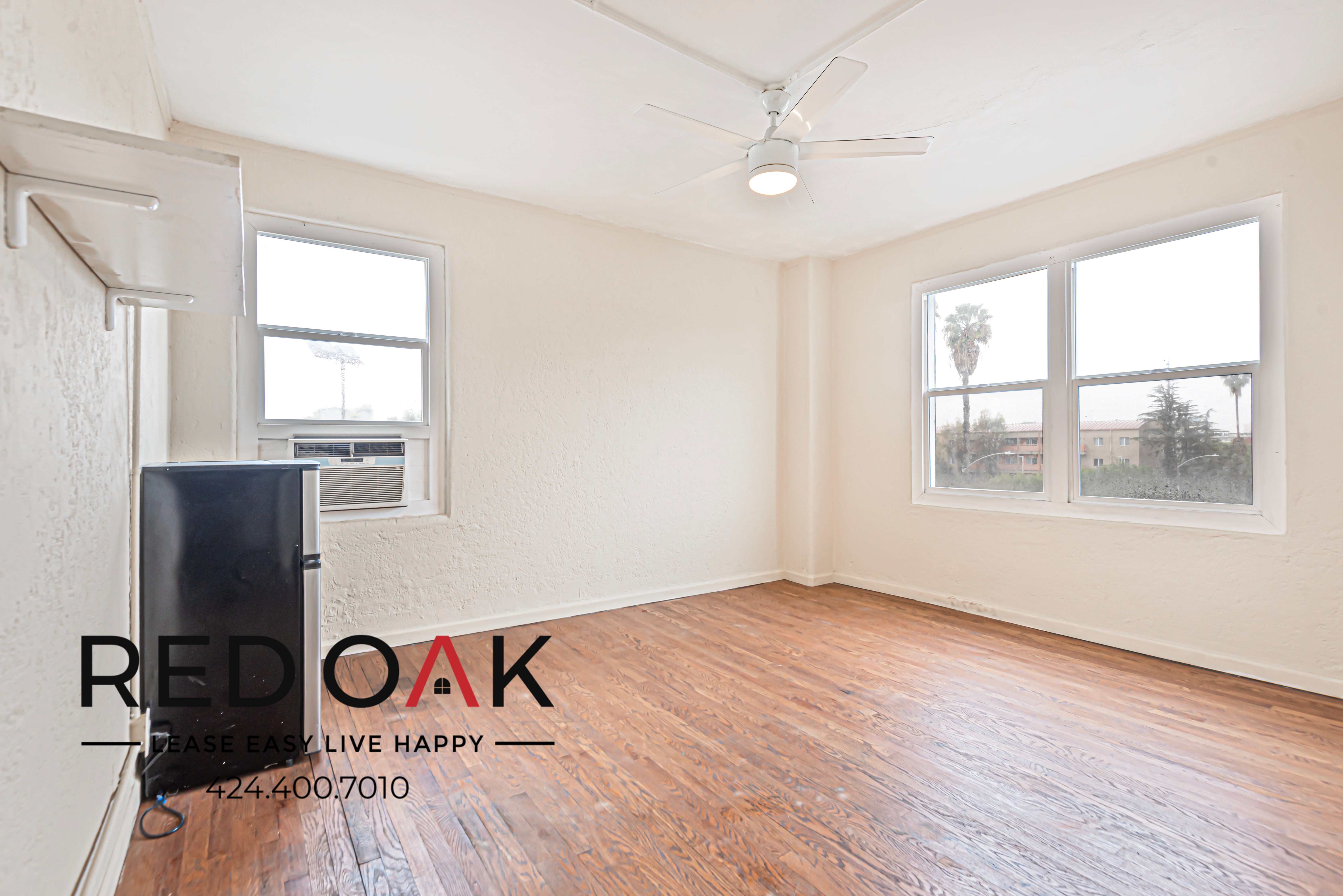 Los Angeles Condo: 2731 Beverly Blvd