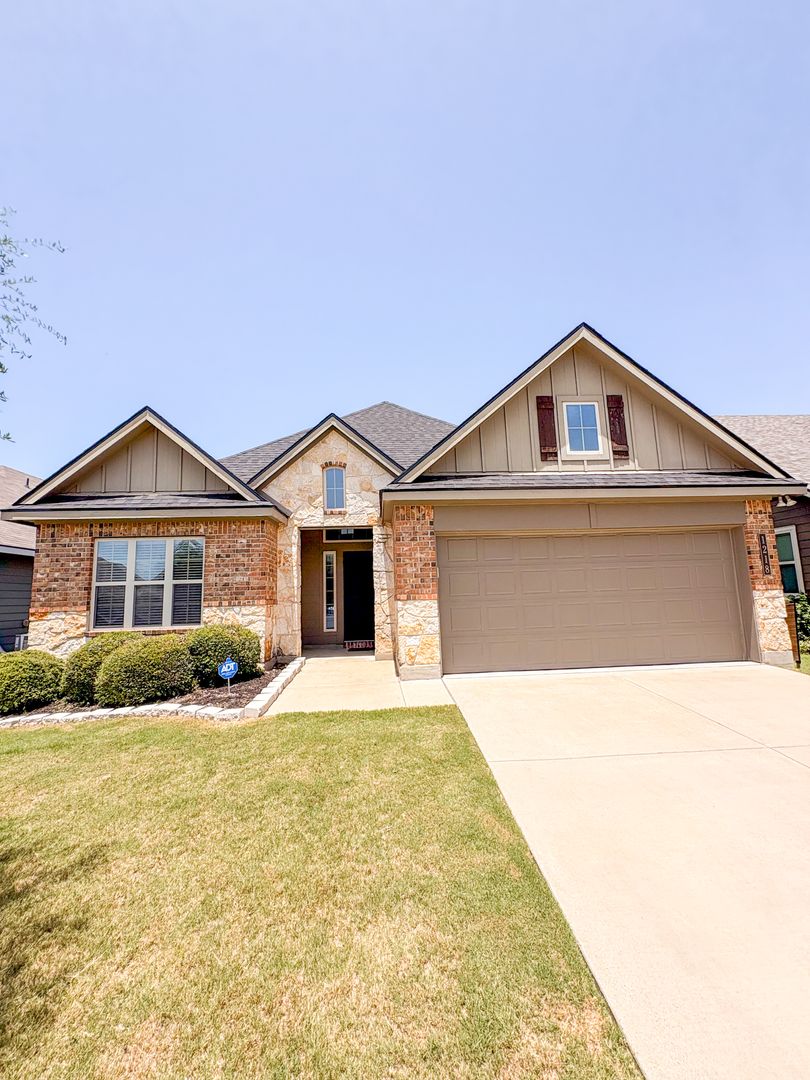 Temple House: 1218 Amber Dawn Dr