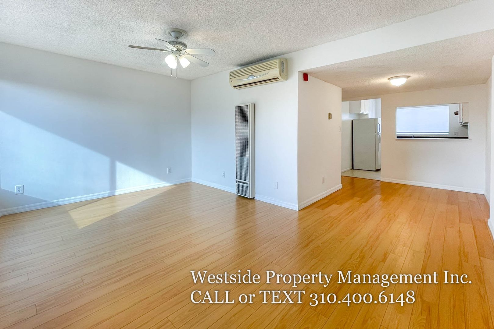 Los Angeles Condo: 1962 Beachwood Dr.