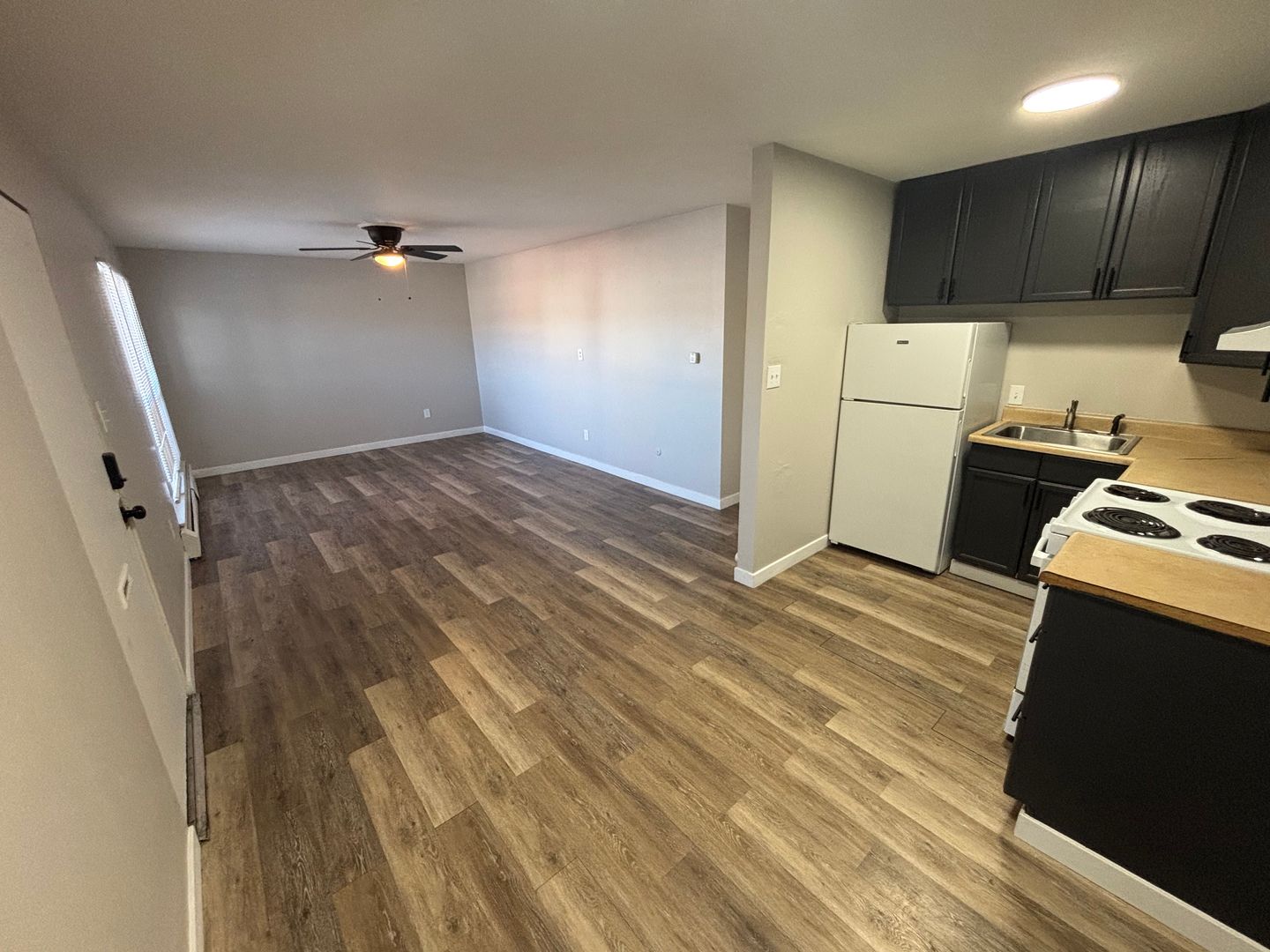 Colorado Springs Apartment: 2130 E Boulder St
