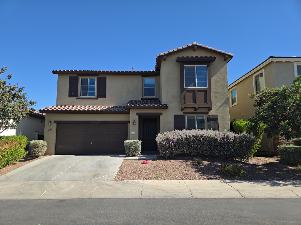 Buckeye House: 21080 W Almeria Rd