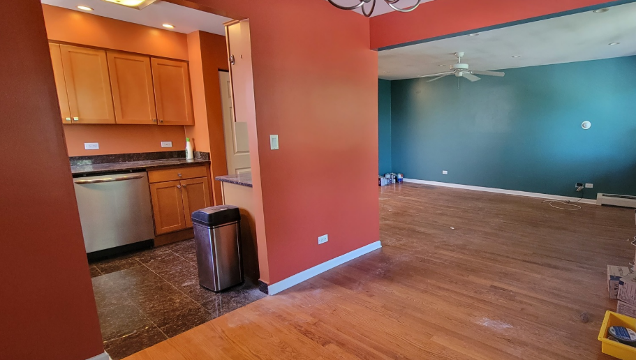 Chicago Condo: 6105 North Wolcott Avenue