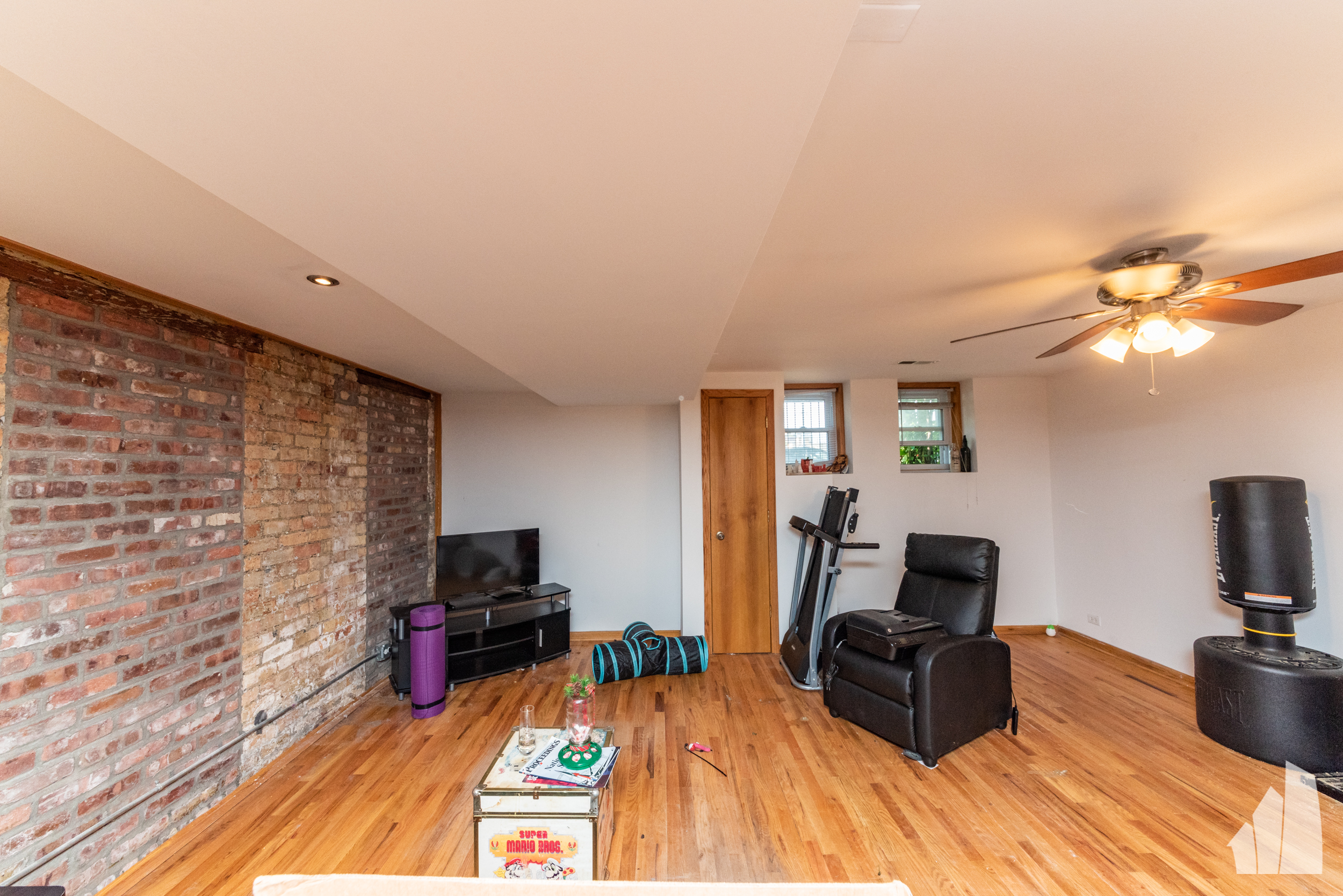 Chicago Condo: 1533 West Leland