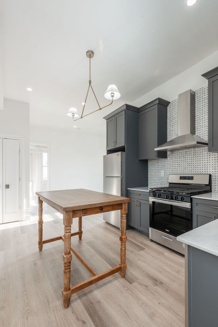 Philadelphia Condo: 999 N 15th St