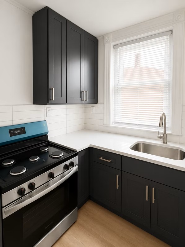 Louisville Condo: 124 W. College St.
