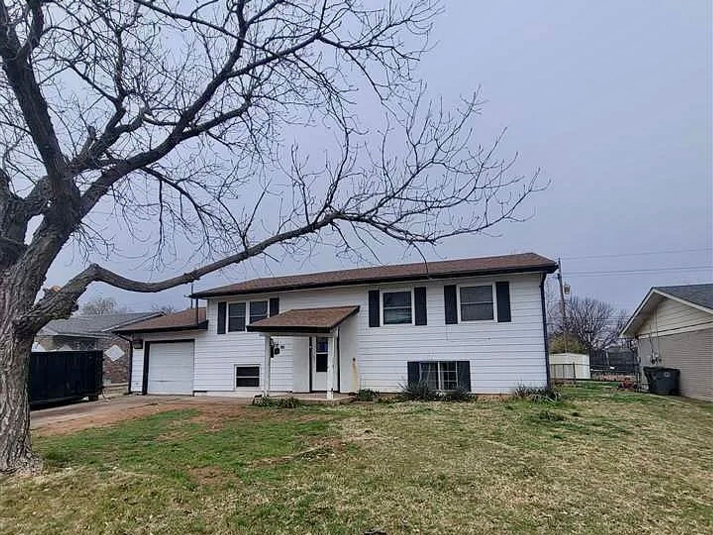 Lawton House: 809 NW 53rd St