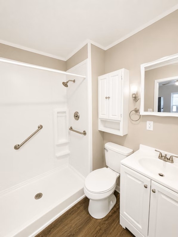 Louisville House: 322 24th St.