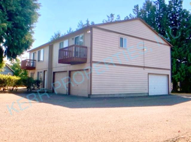 Portland Condo: 2203 SE 96th Drive