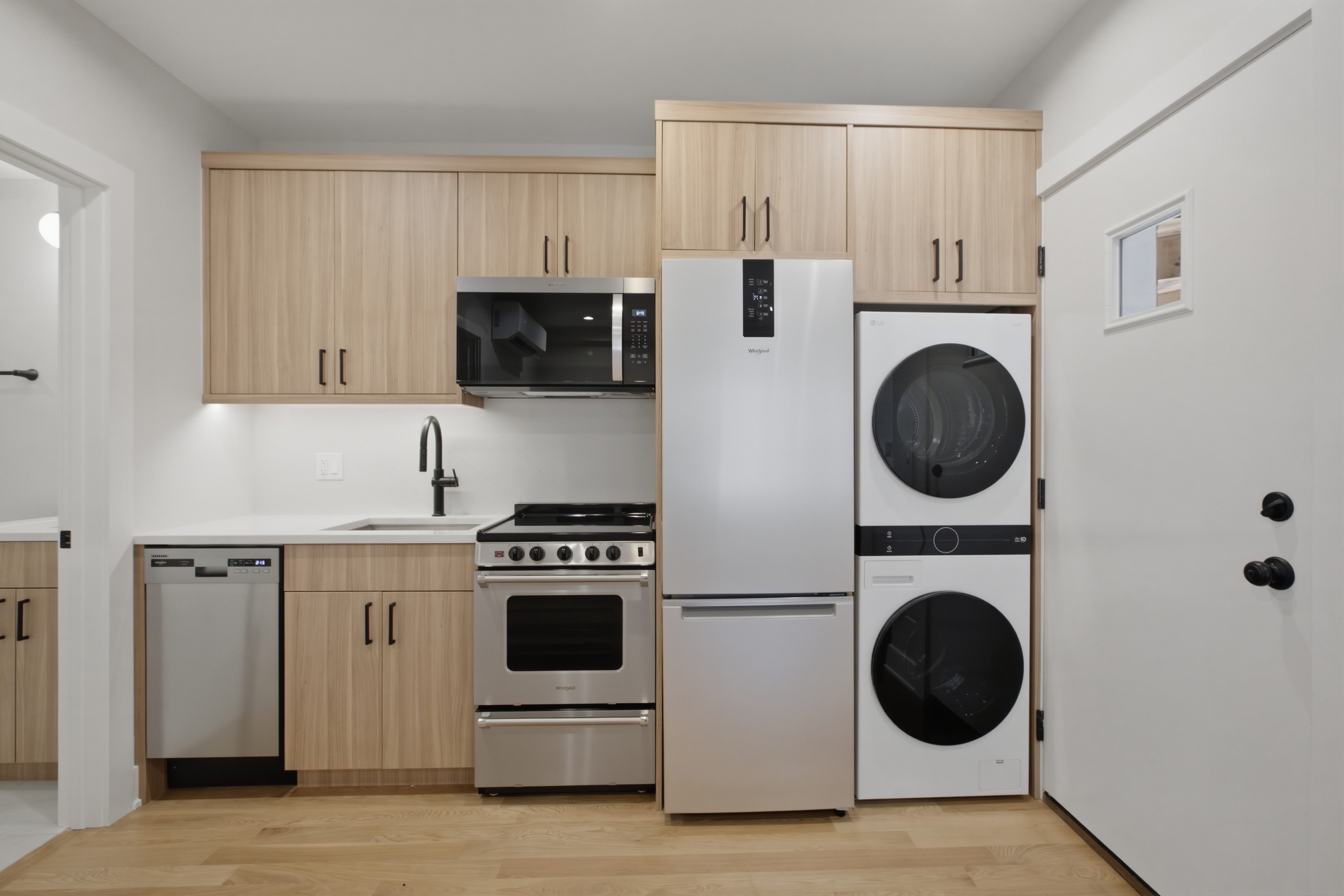 Chicago Condo: 2239 North Bissell Street