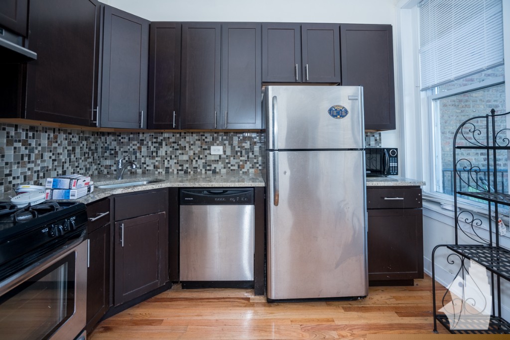 Chicago Condo: 3358 North Sheffield Avenue