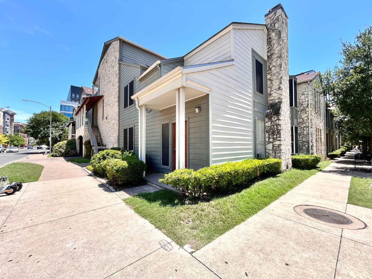 Austin House: 2529 Rio Grande St